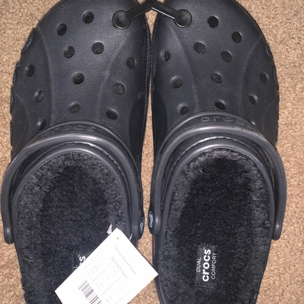 CROCS